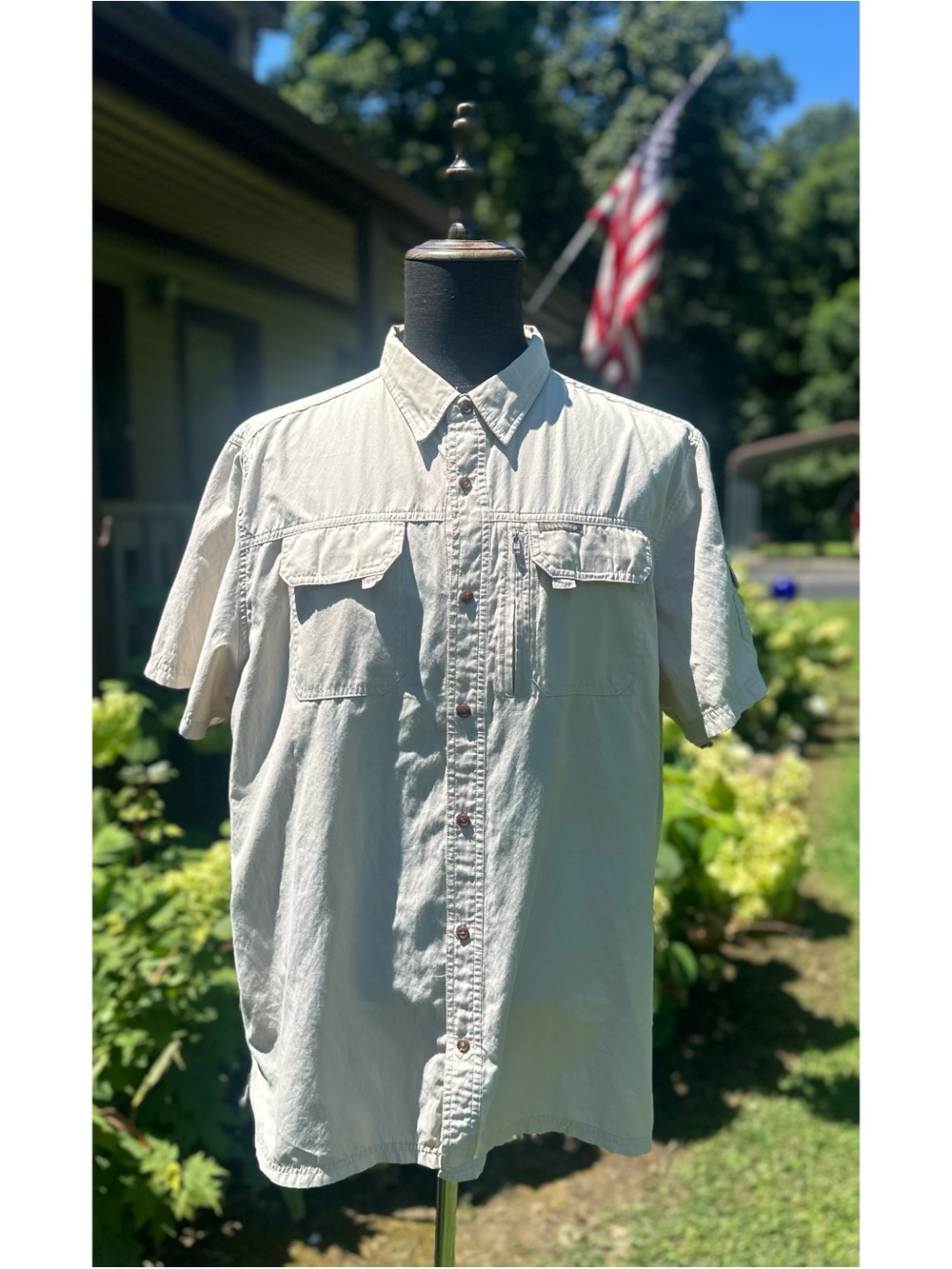 Field & Stream Short-Sleeve Button-Down Shirt in Light Khaki